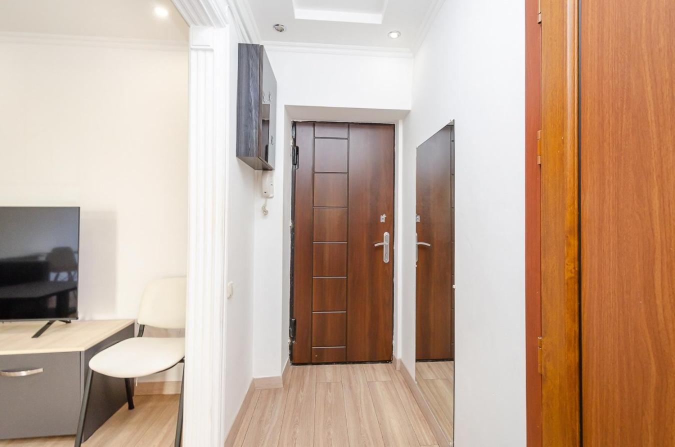 19tumanyan Excellent In The Centre Of Capital Apartment *