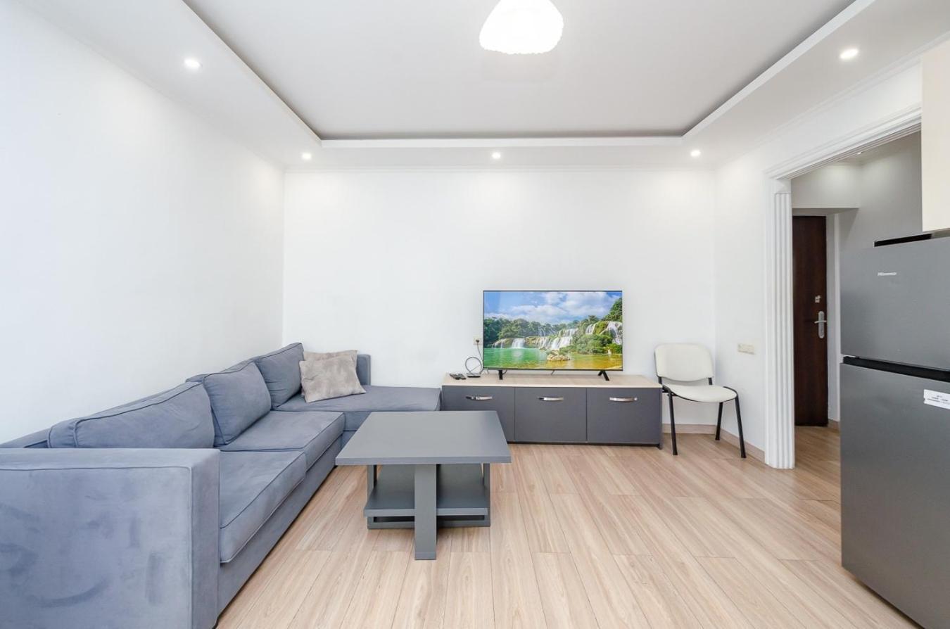 19tumanyan Excellent In The Centre Of Capital * Erivan