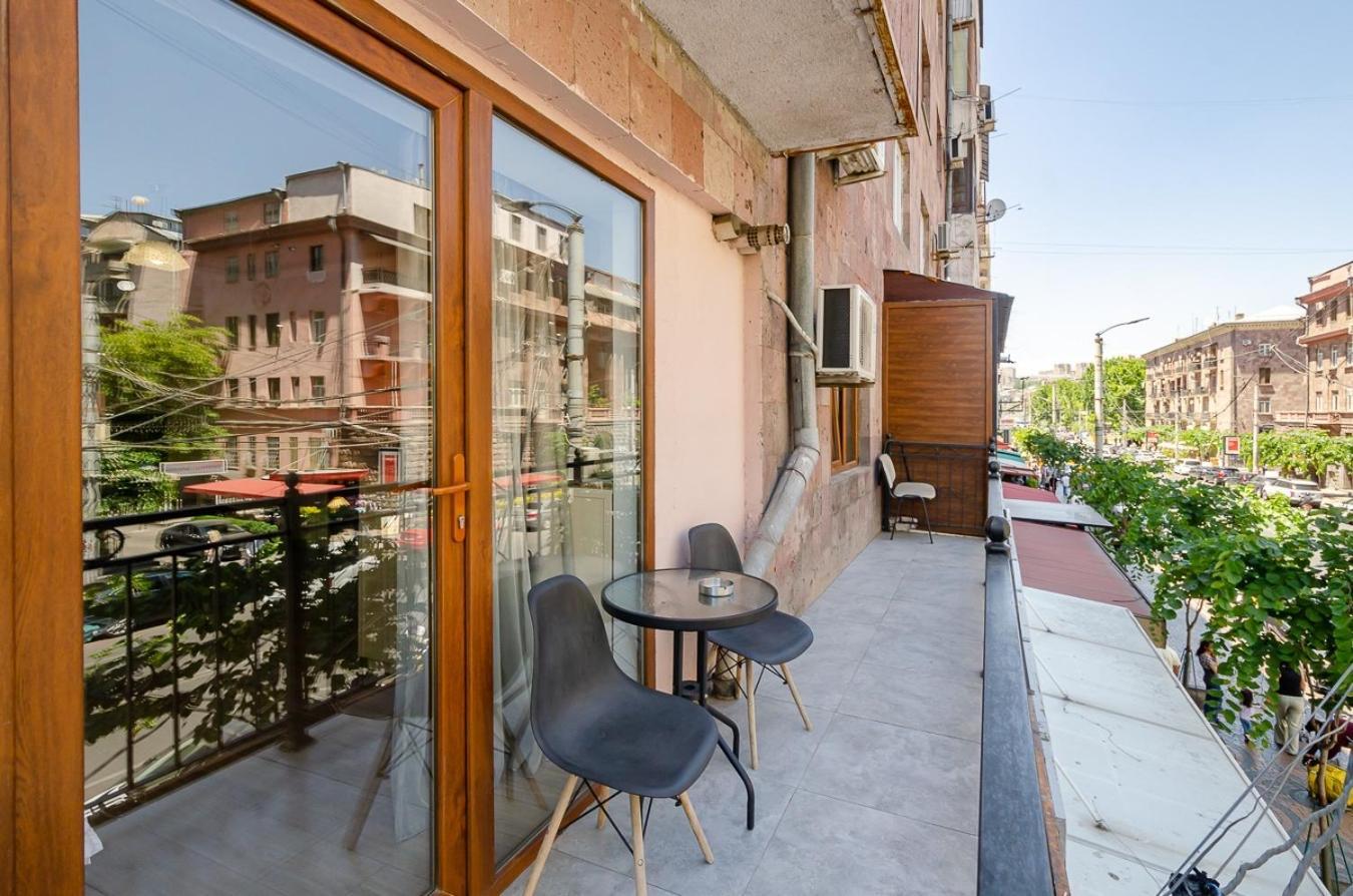 Apartment 19tumanyan Excellent In The Centre Of Capital